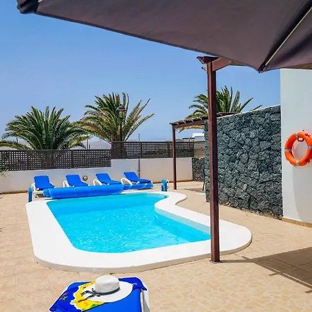 Lisa Villa Puerto del Carmen